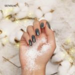 325 Frosty Carbon Shimmer UV Gel Polish 7ml - Image 2