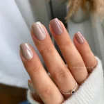 328 Gel Polish  Semilac Chilled Beige Shimmer 7ml - Image 2